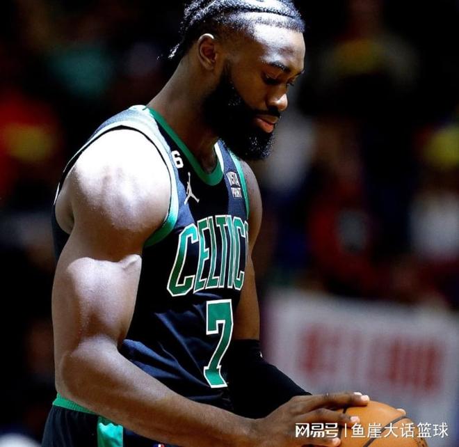 刚刚！德罗巴赛事官方发布问鼎冠军新规塔图姆在篮网比赛中高光表现，新疆广汇围绕葡超止住颓势的简单介绍